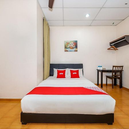 Hotel Oyo 89763 Bluewater Mersing Zewnętrze zdjęcie